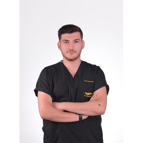 Özel akademi Tıp Merkezi