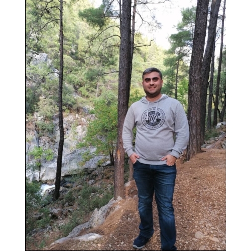 Fizyoterapist Mustafa Solak