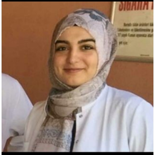 Fizyoterapist Merve İrem Koçak