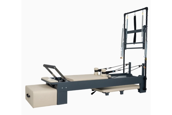 Tower Reformer Agresivo Series Black Trapez