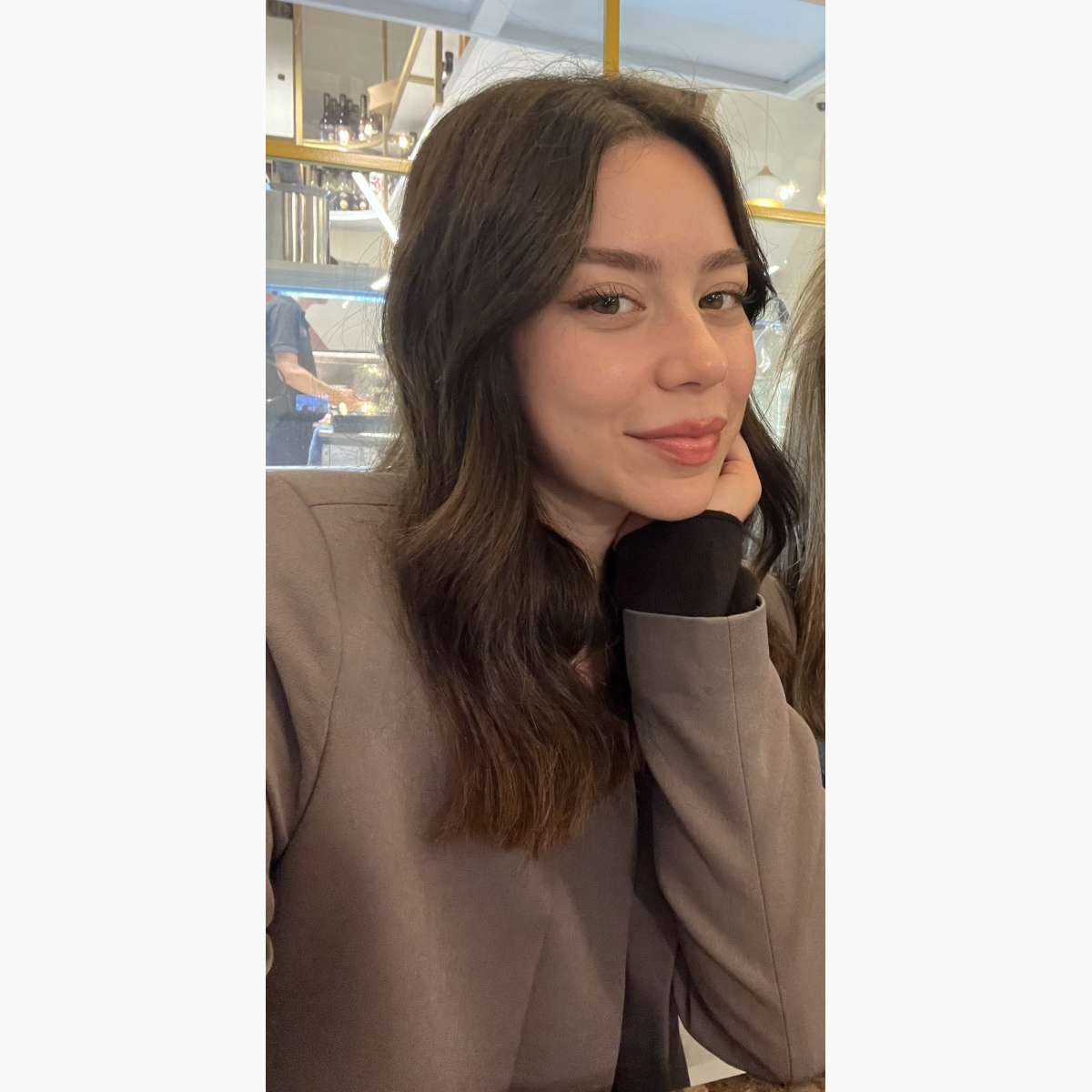 Fizyoterapist Ceren Çelik